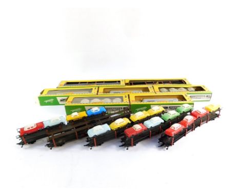 HO gauge rolling stock, Fleischmann car transporters and tankers. (1 tray and boxed)