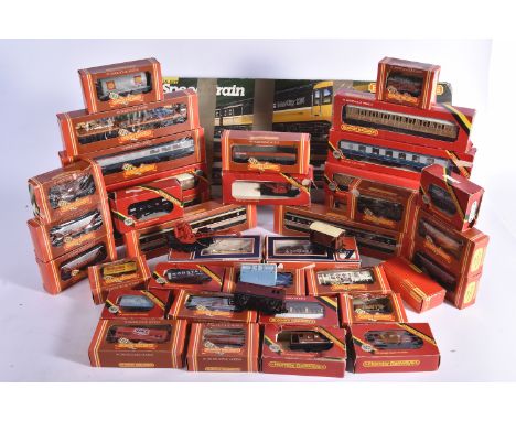 Hornby 00 Gauge High Speed Train Set and Passenger and Goods Rolling stock, R673 Inter-City 4-Car Executive Livery Train Set 