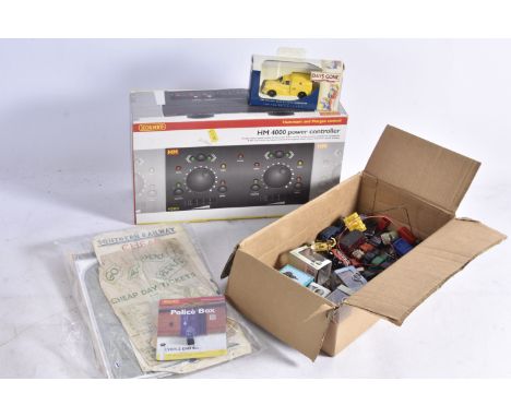 Hornby 00 Gauge HM 400 Power Controller and various Vehicles and card kits, Controller in original box with lead, VG, box G, 