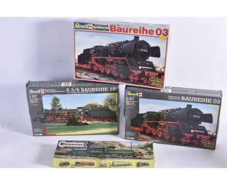 Revel and Kitmaster HO Gauge Locomotive Kits, Kitmaster Giant Swiss Crocodile Electric Locomotive, Revell S3/6 Baureihe 18 5 