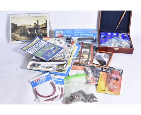 Collection of Model Railway Tools Accessories and Books mainly for N Gauge although many suitable for 0 and 00 Gauge, includi