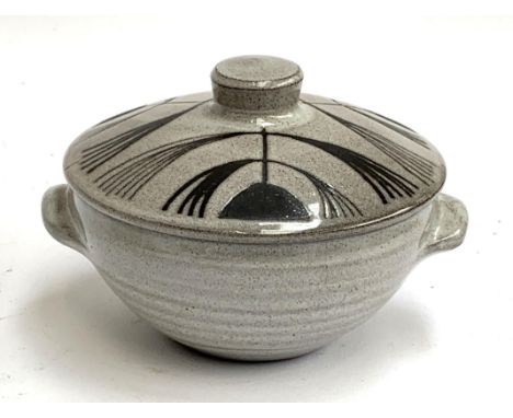 A David Leach (1911-2005) studio pottery lidded pot, marked to base, 12cmD 