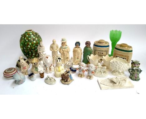 A mixed lot to include mainly vintage ceramics, to include Noritake; Studio pottery vase; lustre salt and pepper; Sherry and 