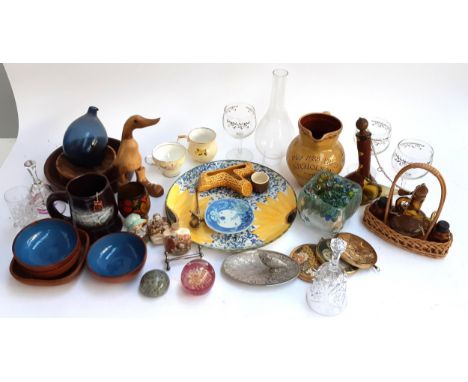 A mixed lot to include Hornsea 'Bronte' eggcup, Poole pottery hand painted sunflower plate, marbles, wooden duck in boots, kn