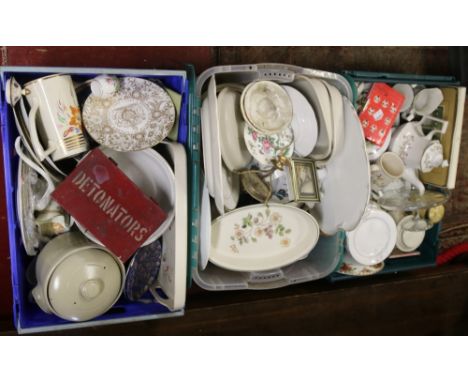 Three boxes of miscellaneous china, crockery and glasswares to include Eternal Bow teawares, Spode, Royal Worcester, etc.