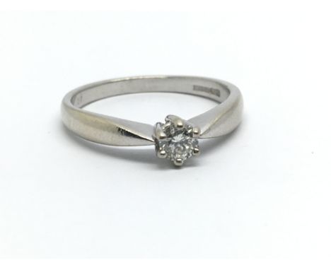 An 18ct white gold diamond solitaire ring, approx 0.25ct, ring size approx O/P