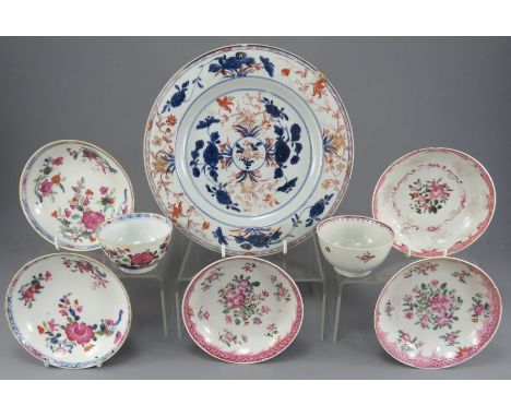 A group of mid-eighteenth century hand-painted famille rose Chinese porcelain tea wares and a dinner plate, c. 1750-70. To in