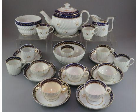 A late eighteenth century porcelain Worcester tea service, c. 1770-80. Comprising of: a teapot, cover and stand, a creamer, w