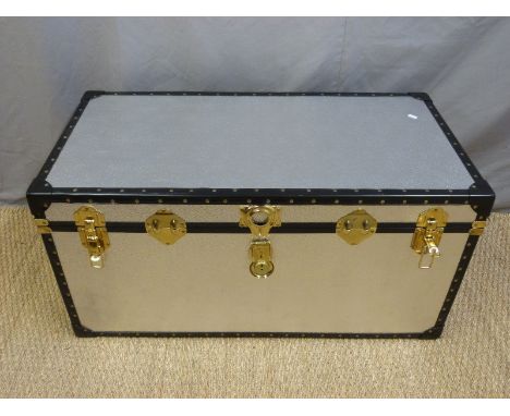 A silver vintage steamer trunk (H49 x W102 x D54cm)