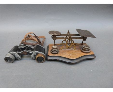 A small set of brass balance scales and weights together with a pair of Dienstglas prismatic binoculars, DF 6x24 II 18 946703