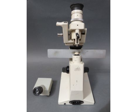 Carl Zeiss microscope S/N:- 5BM210330