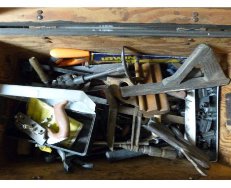 Two workmates and a large quantity of woodworking tools including Stanley 13-050 plane, clamps, saws etc