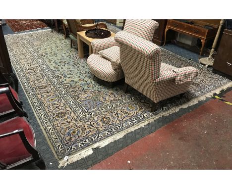 LARGE MULTI PATTERN CARPET 440CM X 305CM APPROX.