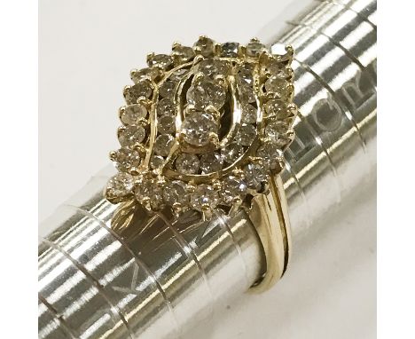 14CT YELLOW GOLD DIAMOND CLUSTER RING - SIZE M-N - BOXED