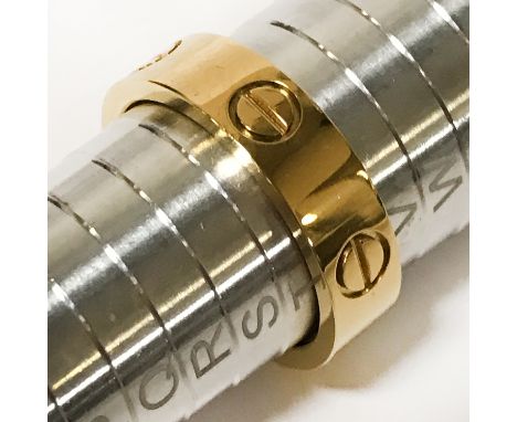 18 CT. GOLD RING - BOXED SIZE 5