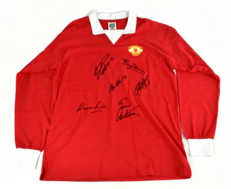MANCHESTER UNITED; a 1970s retro style football shirt, signed to the front by Ronaldo, Robson, Charlton, Giggs, Law and Canto