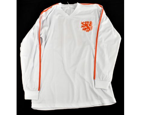 CRUYFF; a Netherlands away retro style shirt, signed to the reverse, size L.Additional InformationCreasing and light general 