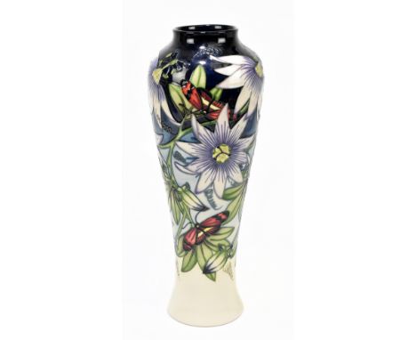 SIAN LEEPER FOR MOORCROFT; a large and impressive limited edition vase decorated in the 'Star of Mikan' pattern, 164/200, hei