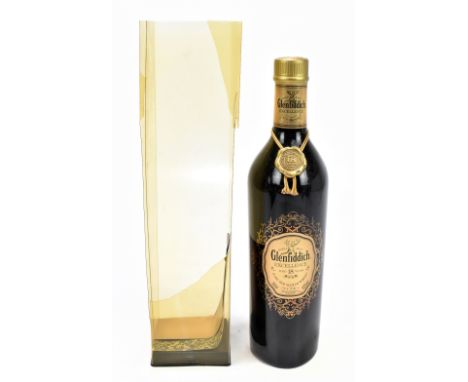 GLENFIDDICH; a single bottle of Excellence rare old scotch whisky aged 18 years, 100ml, 43%. 
Additional InformationOuter pac