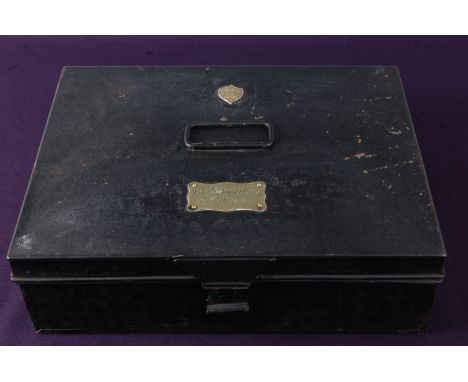 A WW I period tin trunk, having a brass plaque engraved "C.L.K. Campbell. Esq. 16th Lancers" for Brigadier General Charles Li