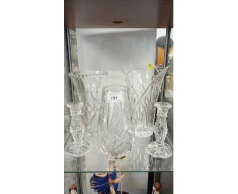 SHELF OF CRYSTAL - 3 VASES & 2 CANDLESTICKS