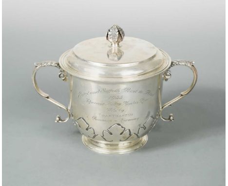 mark of the Goldsmiths' & Silversmiths' Co., London 1933, of traditional form, presentation engraved to the upper section, th