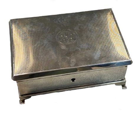 maker's mark indecipherable, Birmingham 1919, of plain rectangular form with keyhole to the front, part marked piano hinged c