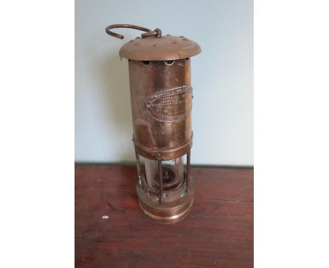 Brass miners lamp by E. Thomas and William LTD Aberdare 