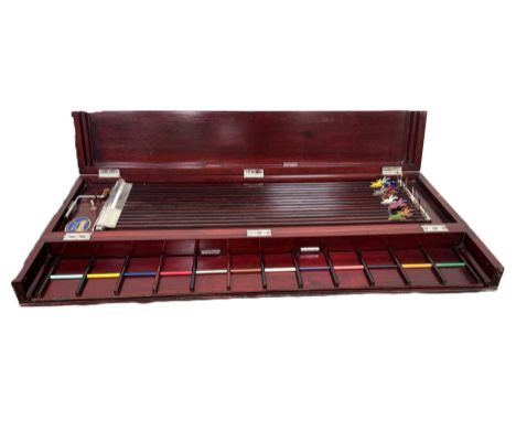 A Gee-Wiz vintage horse racing game, 25 x 110 x 38 cm.Condition reportThe game does not appear to work. The game appears in g