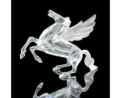 Clear crystal faceted body, defined wings with frosted mane and tail. Amber crystal eyes. Annual edition 1998 - Fabulous Crea