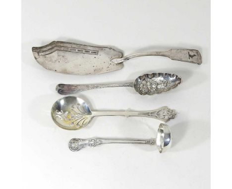 A George III Fiddle pattern silver fish slice, 128g, London 1805, 29cm long, together with an Edwardian pierced silver spoon 