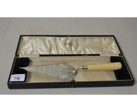 Silver presentation key stone laying trowel, Sheffield 1924, in fitted case 