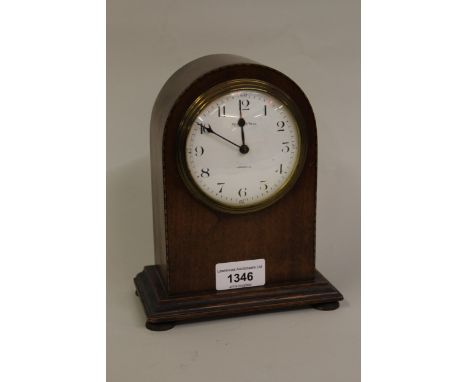 Small Edwardian mahogany and chequer line inlaid dome shaped mantel clock, the circular enamel dial with Arabic numerals sign