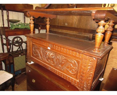 1930's Oak monks bench, with box seat 