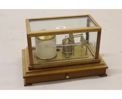 20th Century mahogany and brass barograph by Gluck Barograph and Recorder Company Ltd, in a typical four glass case with draw