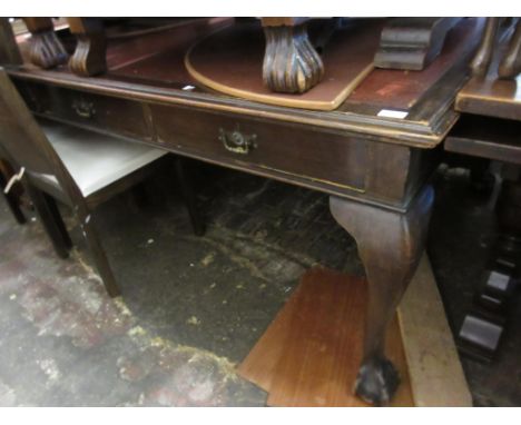 Large early 20th Century mahogany partners library table, with a tooled leather inset top above frieze drawers, raised on cab