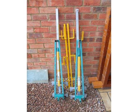 Pair of ladder platforms with accessories