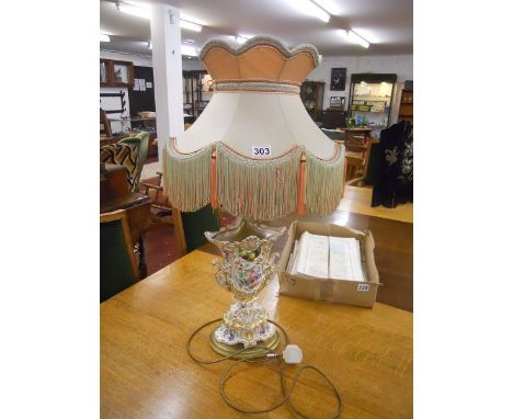 Fine porcelain table lamp