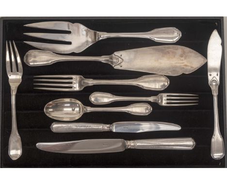 An early 20th Century French silver six piece Fiddle and Thread pattern flatware service including: table spoons, table forks