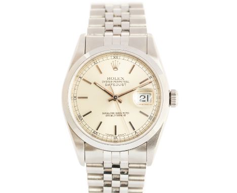 Rolex, a circa 1999 gents steel Rolex Oyster Perpetual Datejust wristwatch, Model No.16200, 3cm circular silvered dial with b