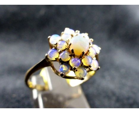 Vintage 9 ct gold opal flower ring. Size Q.