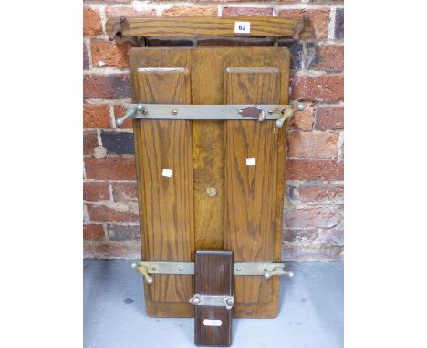 A VINTAGE OAK TROUSER PRESS AND A TIE PRESS. 