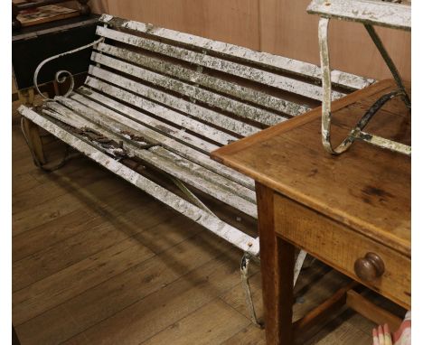 A garden bench and two chairs bench W.181cm
