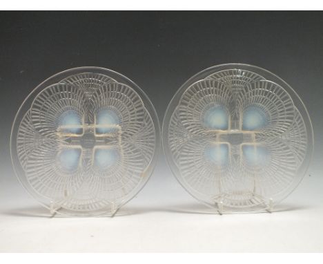 A PAIR OF RENE LALIQUE 'COQUILLE' PATTERN SMALL PLATES, No 3012, each with stencilled 'R Lalique France' to the reverse, Dia.