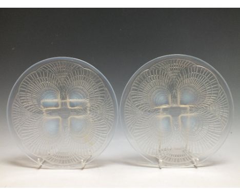 A PAIR OF RENE LALIQUE 'COQUILLE' PATTERN SMALL PLATES, No 3012, each with stencilled 'R Lalique France' to the reverse, Dia.