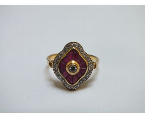 A RUBY AND DIAMOND RING, stamped 750, approx weight 4g, ring size Q 1/2