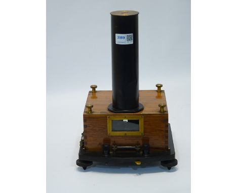 Cambridge Instruments High Sensitivity Galvanometer, No. L-155439, mahogany cased with brass fittings, H34cm   Condition Repo