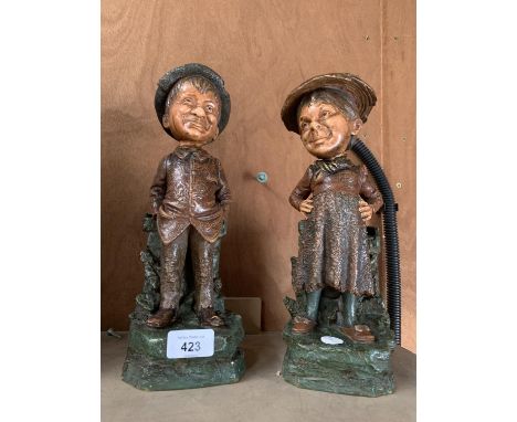 TWO VINTAGE CARICATURE STYLE FIGURES 