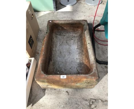 A VINTAGE SALT GLAZED TROUGH 