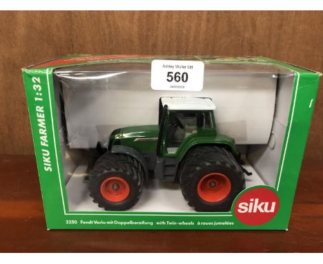 A SIKU FENDT VARIO TWIN WHEELS , 1-32 SCALE, REF NO 3250 BOXED AND IN MINT CONDITION 